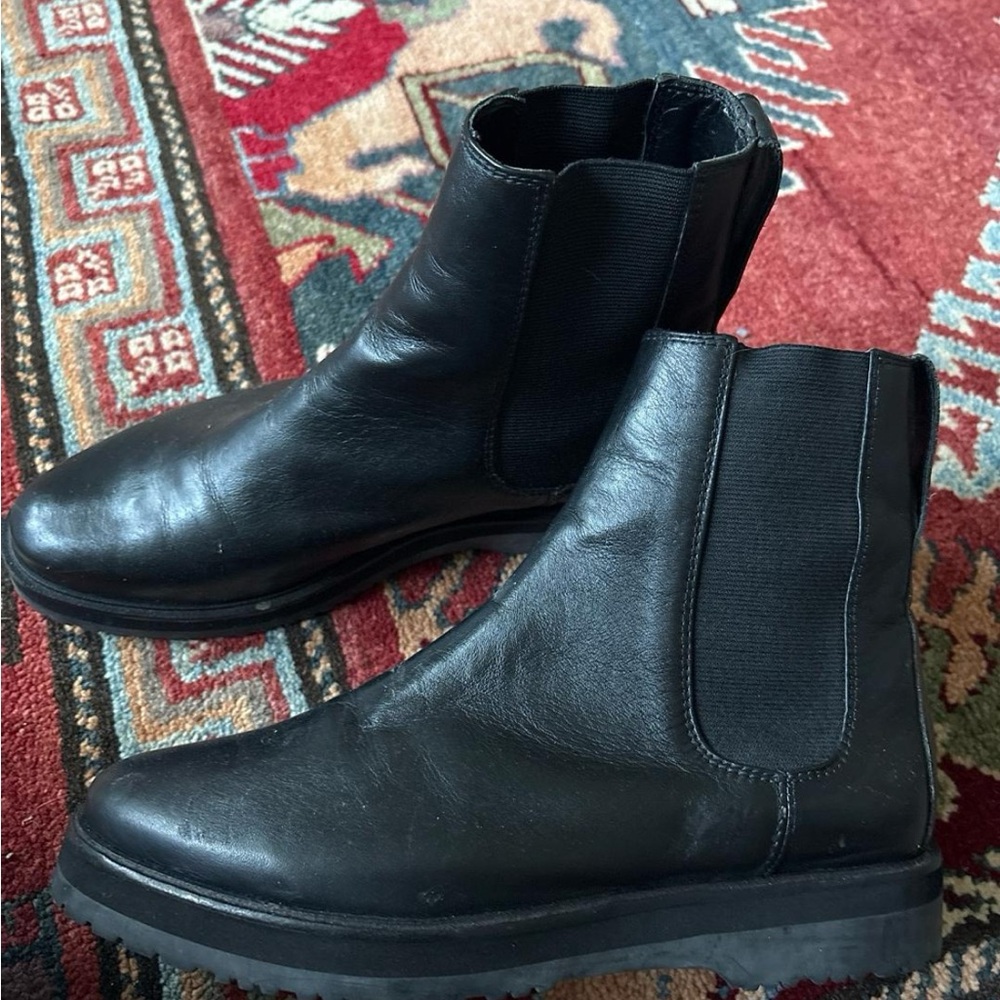 Black Leather Chelsea Boots